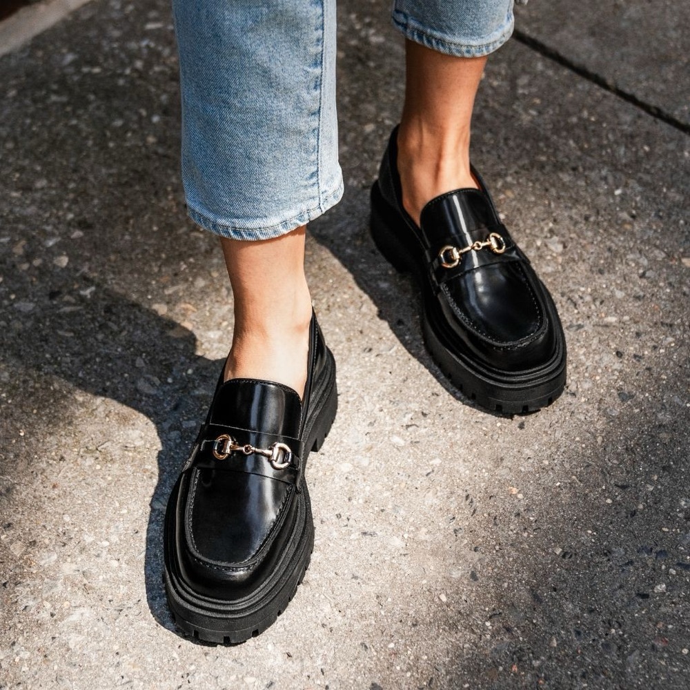 Thursday Platform Penny Loafer Black Patent Leather Size 7 Gold - Picture 11 of 13